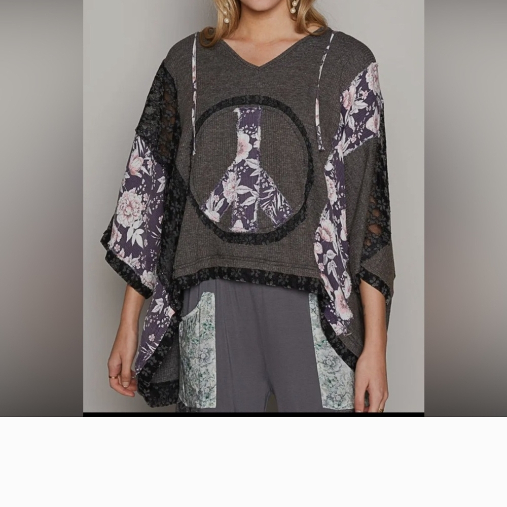 POL Gray and Black Shrug with Artistic Design